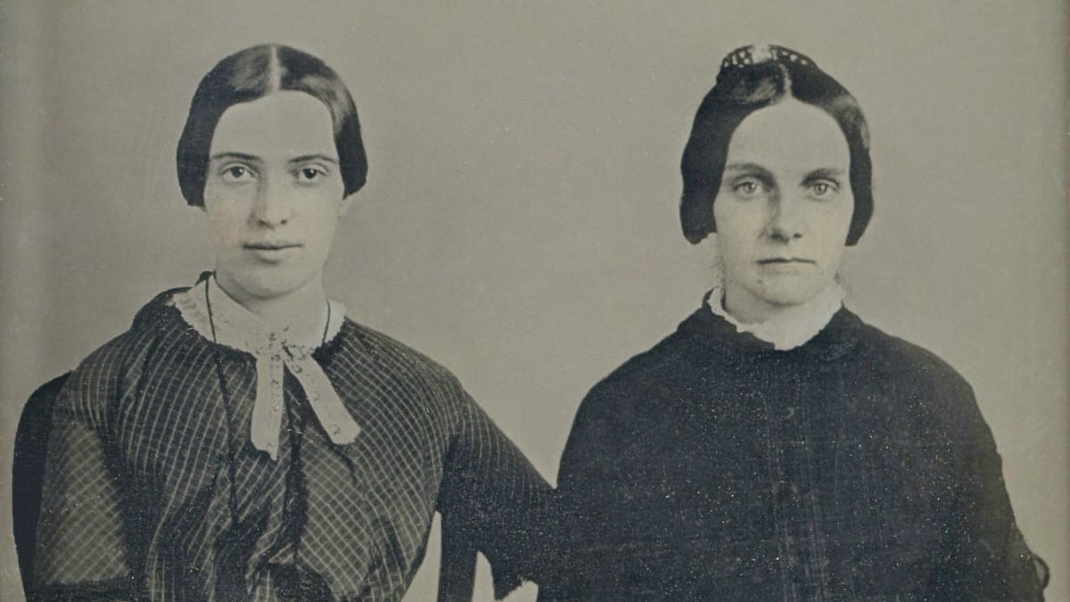 Emily Dickinson’s Letter to the World That Never Wrote to Her: Analysis of 