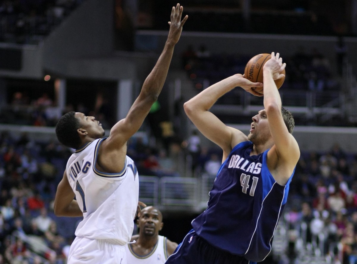 2,450 Dirk Nowitzki Nba Finals 2011 Stock Photos, High-Res