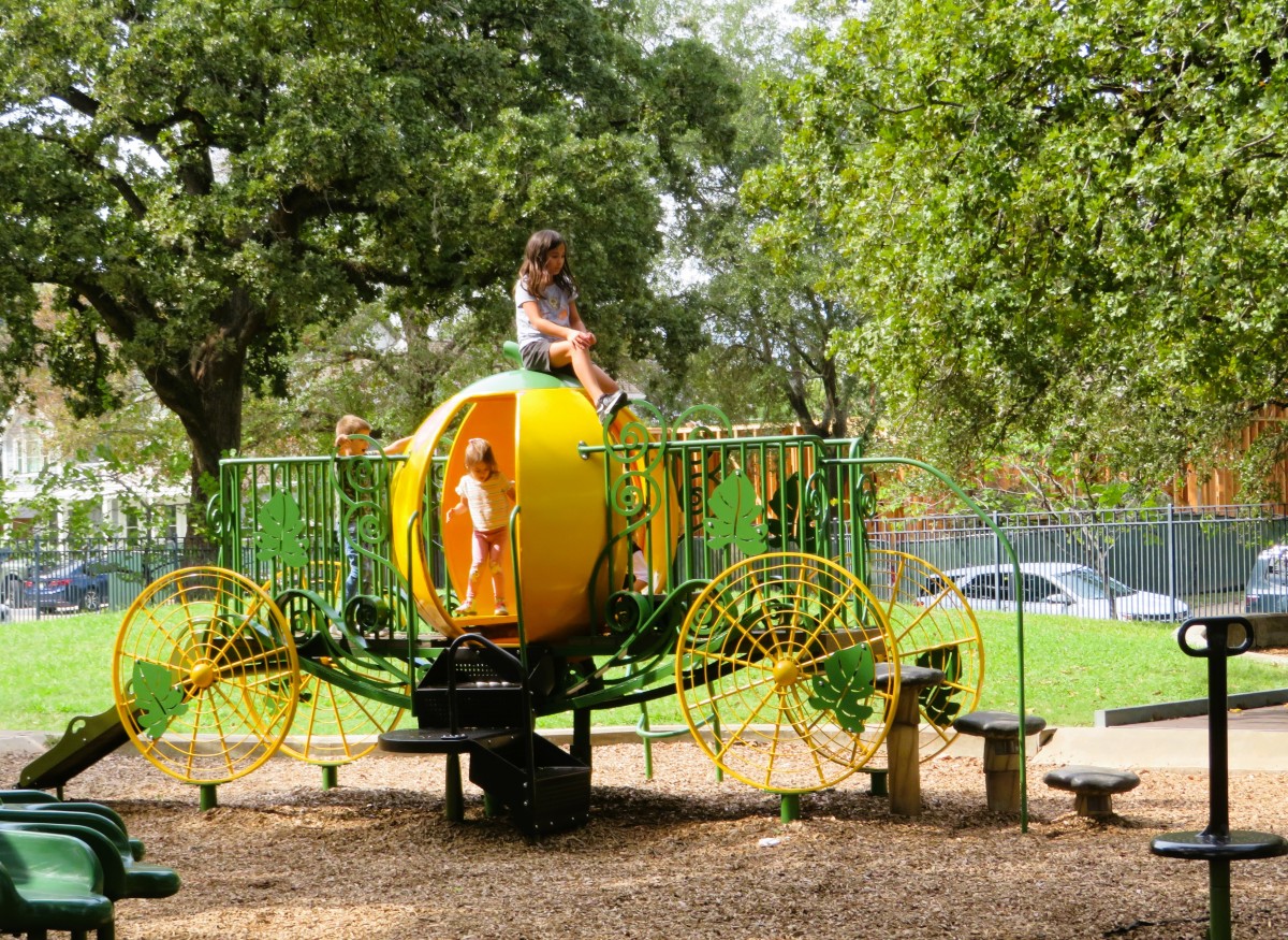 River Oaks Park: Fanciful Pumpkin Carriage and More