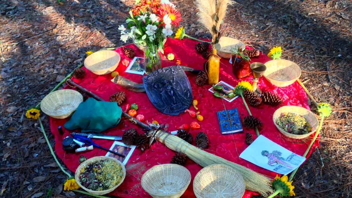 7 Crystals for Mabon at the Autumn Equinox