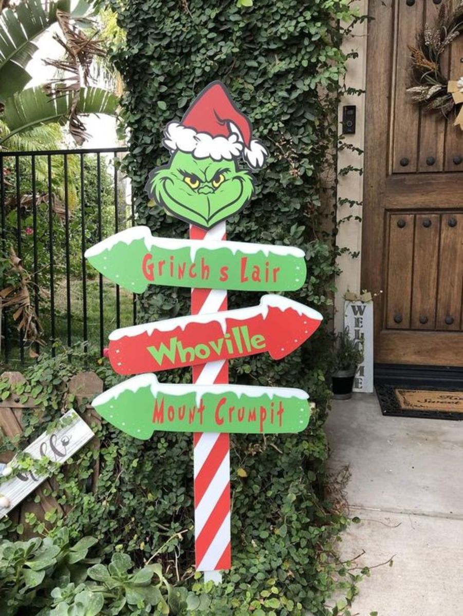 45+ Easy Grinch Christmas Decor and Party Ideas - Holidappy