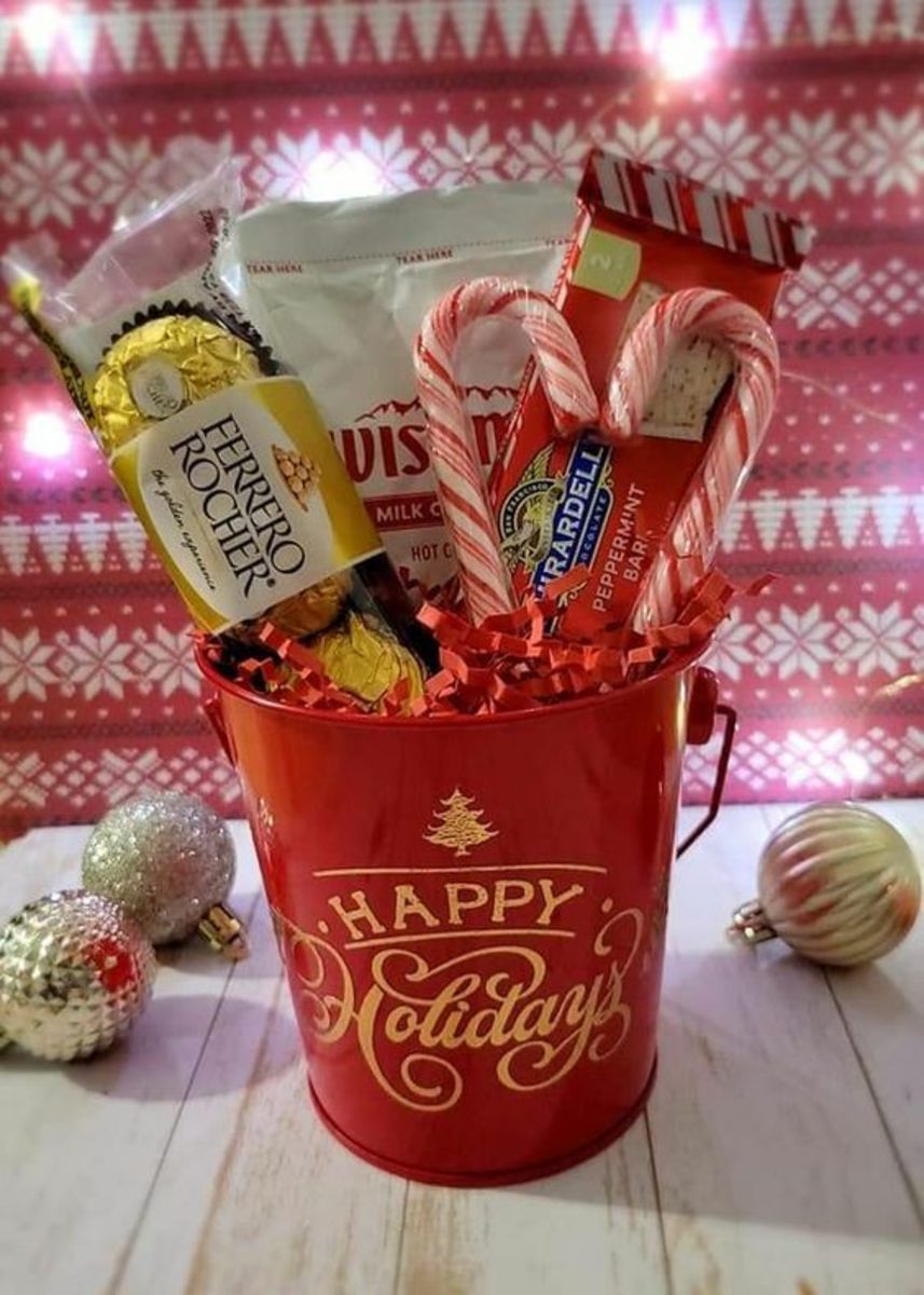 75+ Gorgeous DIY Christmas Gift Basket Ideas for Women - HubPages