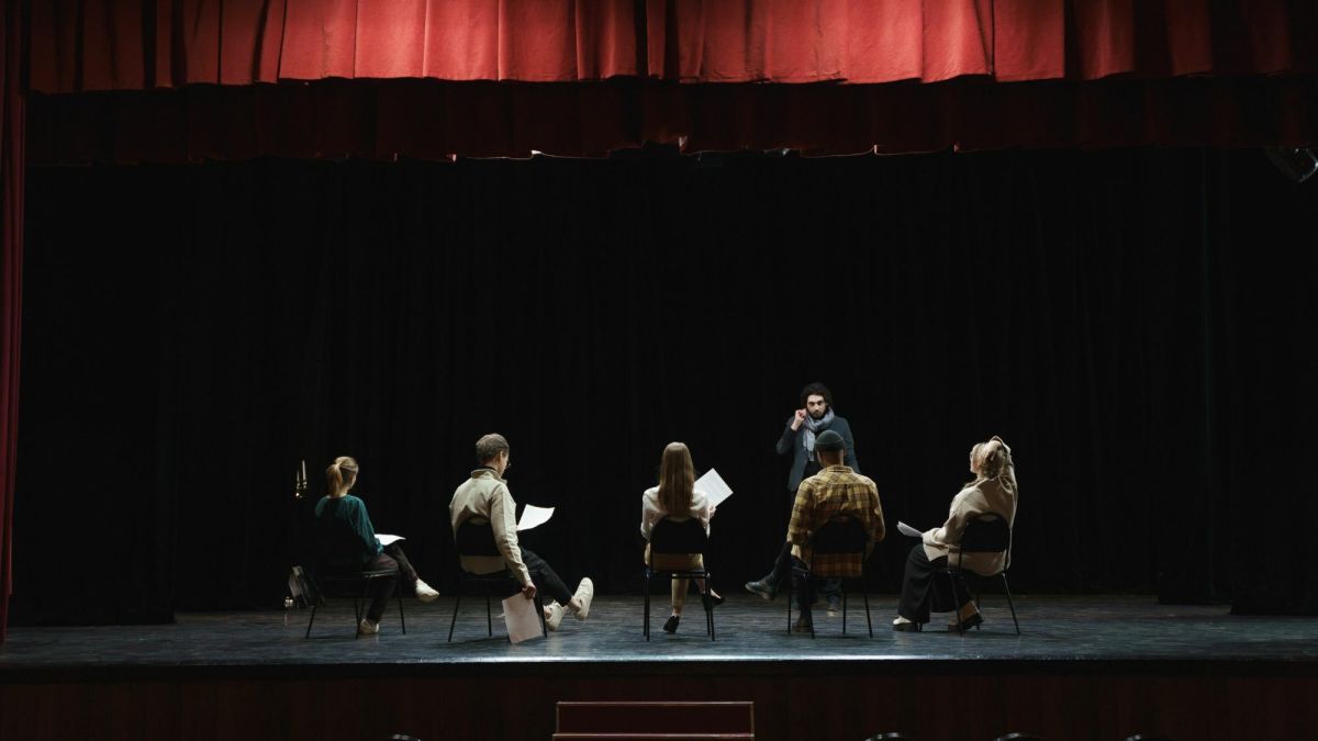 How to Teach Drama: Lesson Plans, Improvisations, and Monologues