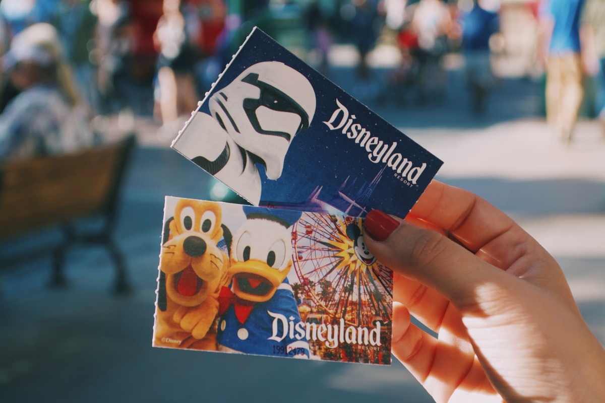150+ Disneyland Quotes and Caption Ideas for Instagram