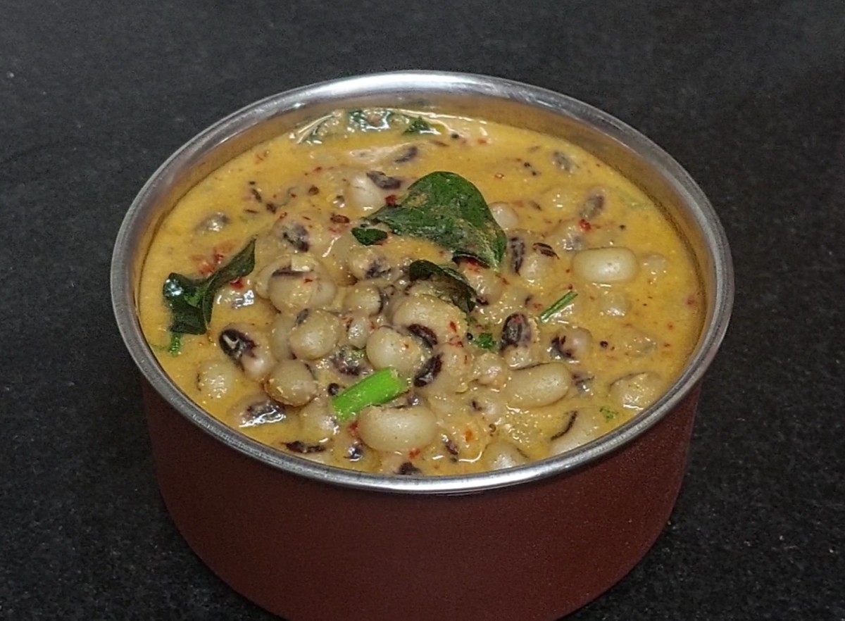 Lobia Sagu: Coconut Vegetable Curry With Black-Eyed Peas