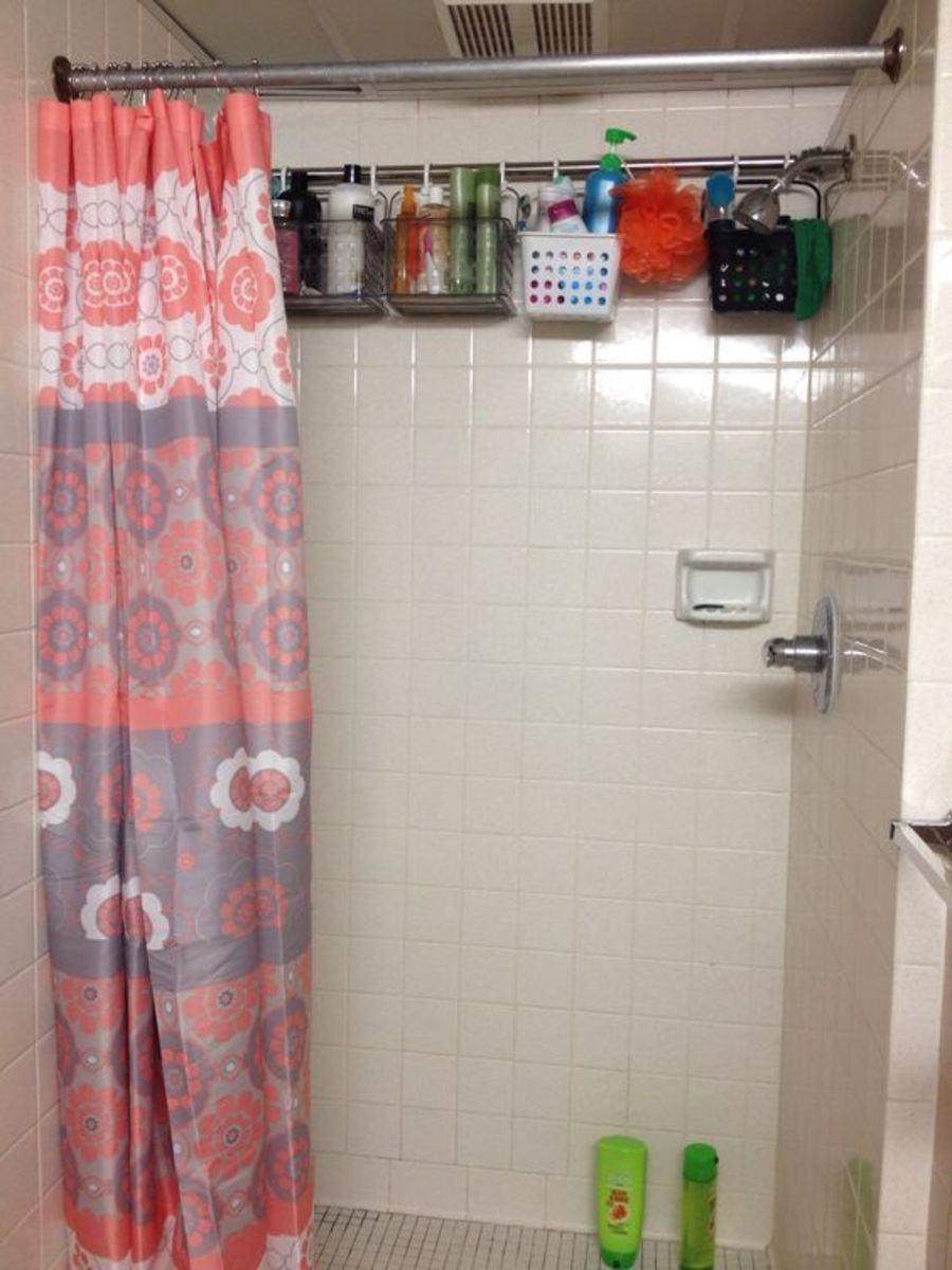 50 Clever Kid's Bathroom Ideas To Organize The Chaos