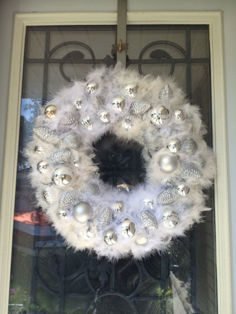 50+ Amazing DIY New Years Eve Wreath Ideas for 2024 - HubPages