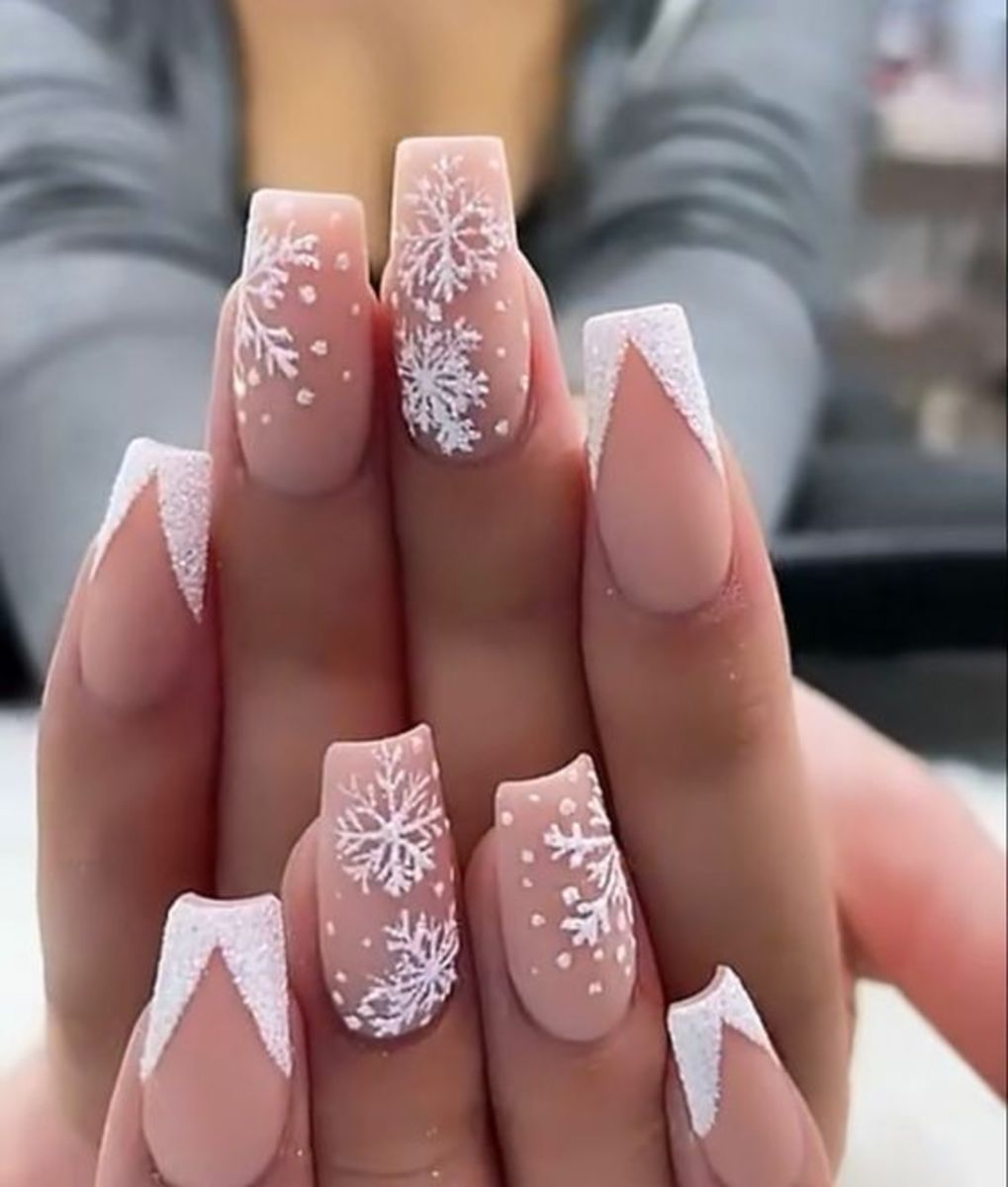 25 Gorgeous Winter Nails & Designs - Its The Lewk