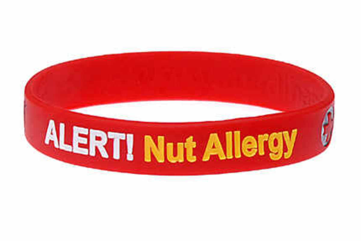 Nut Allergy - What is Nut Allergy and What Causes Nut Allergy