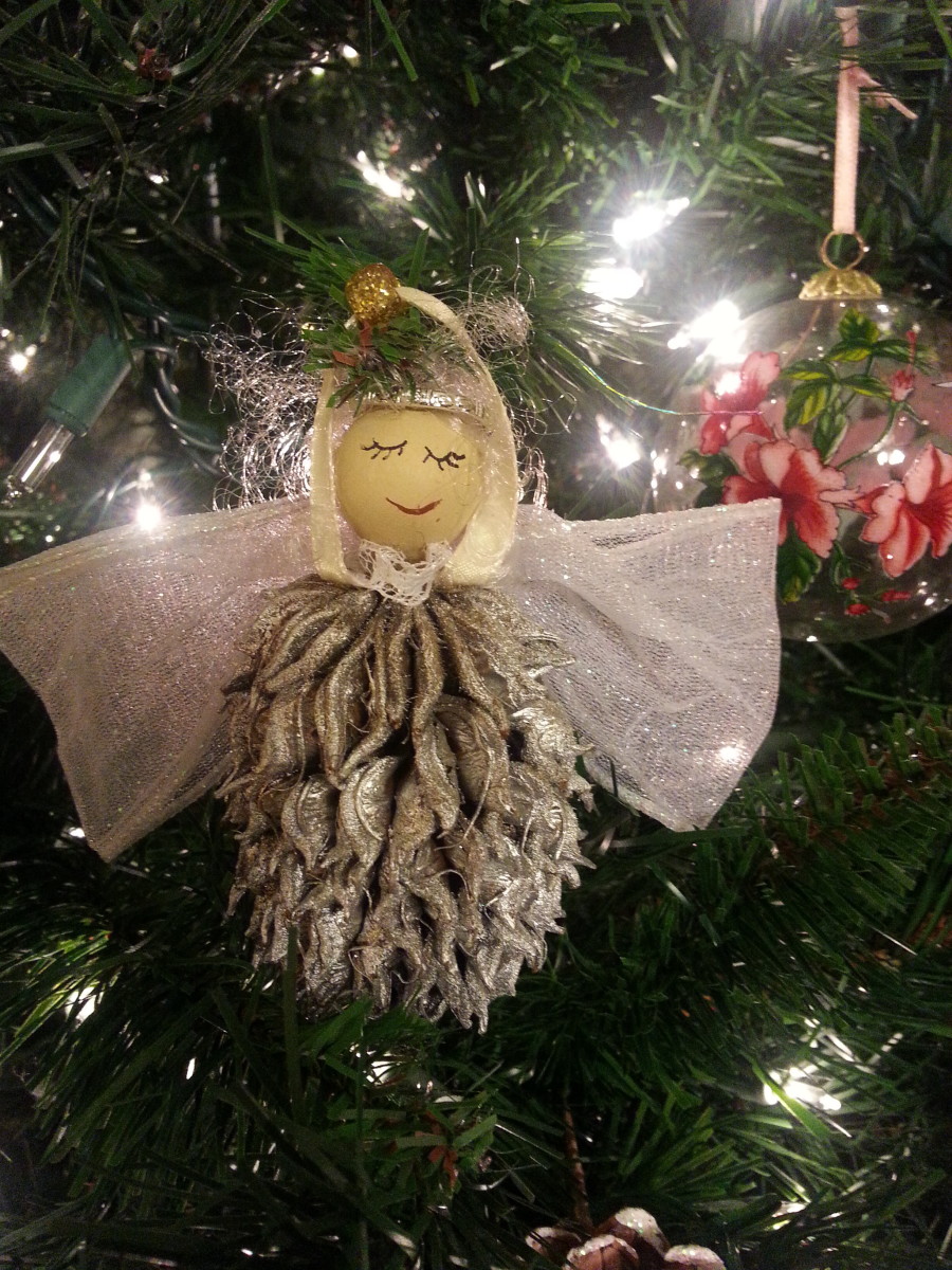 Why do we no longer get angel hair for our Christmas trees? My mother used  to spend what felt like hours teasing it all out and spreading it around  our tree to