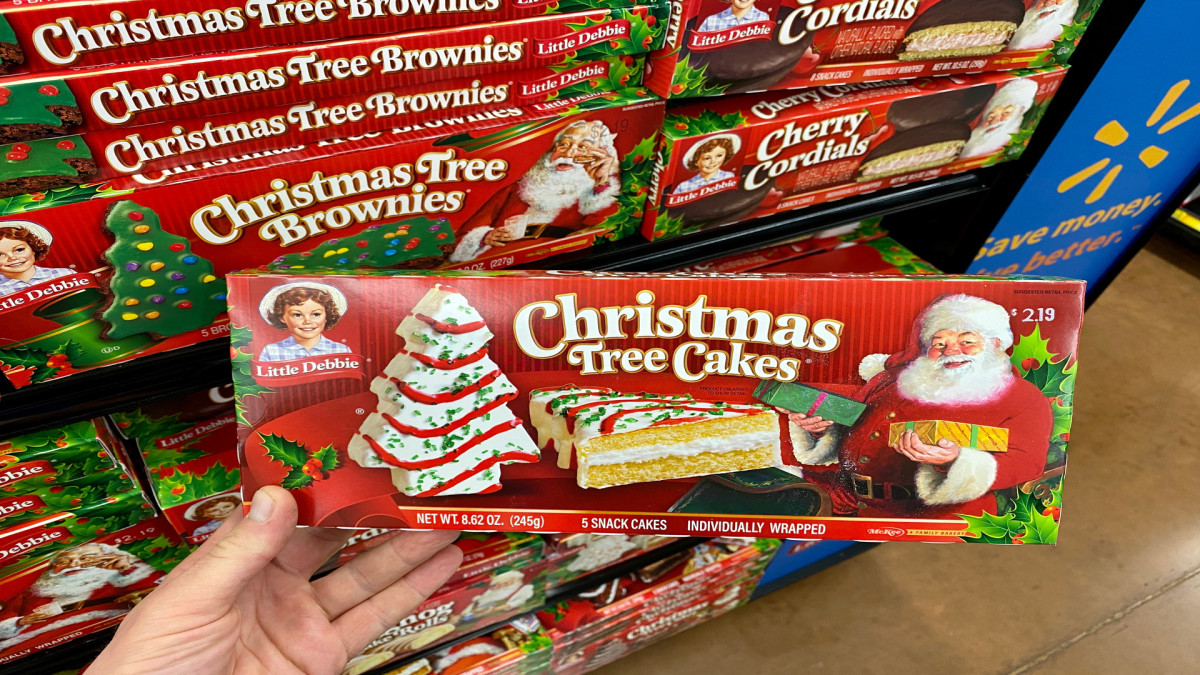 Little Debbie Christmas Tree Cake Dip Takes Beloved Snack to a New