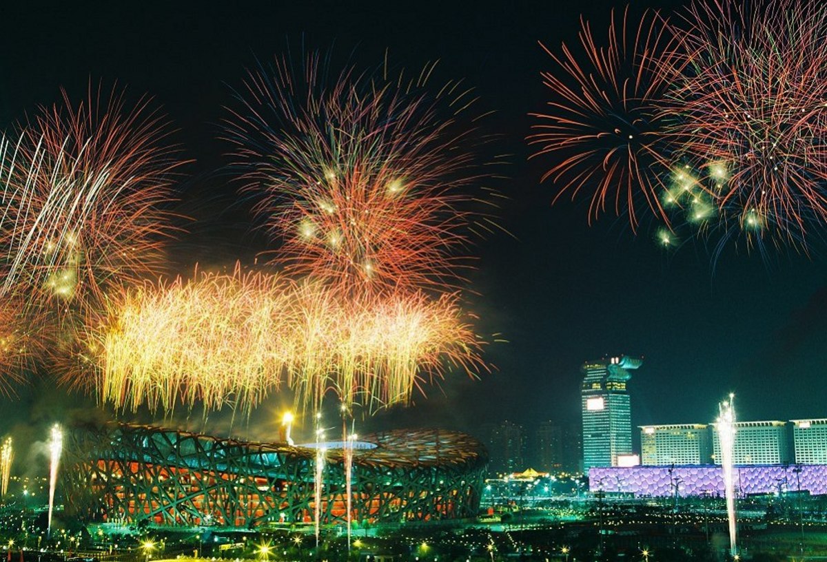 Amazing Fireworks From Around the World - HubPages