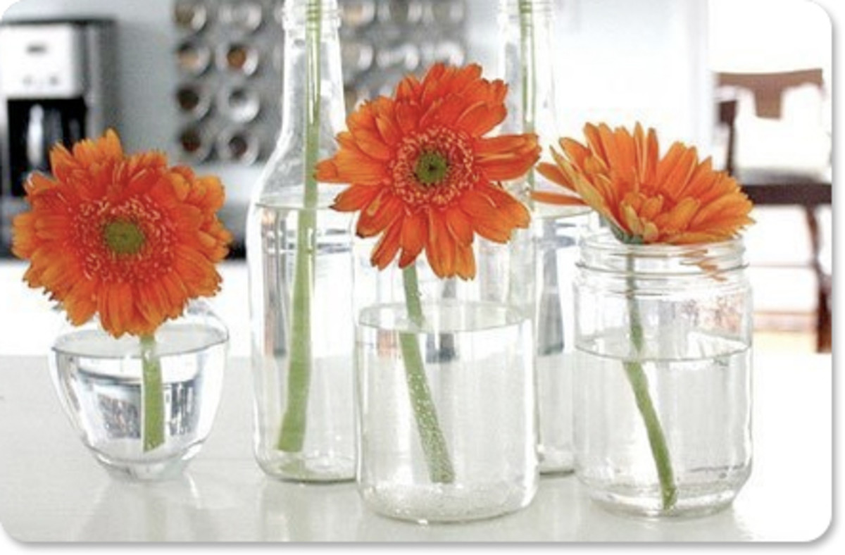 How to Reuse Empty Spice Bottles as Whimsical Bud Vases