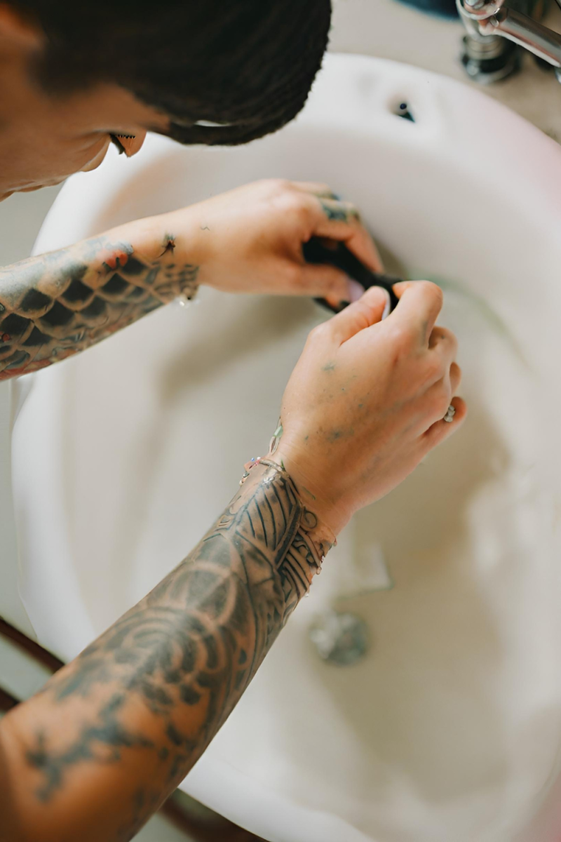 How To Shower With Your Fresh Tattoo - YouTube