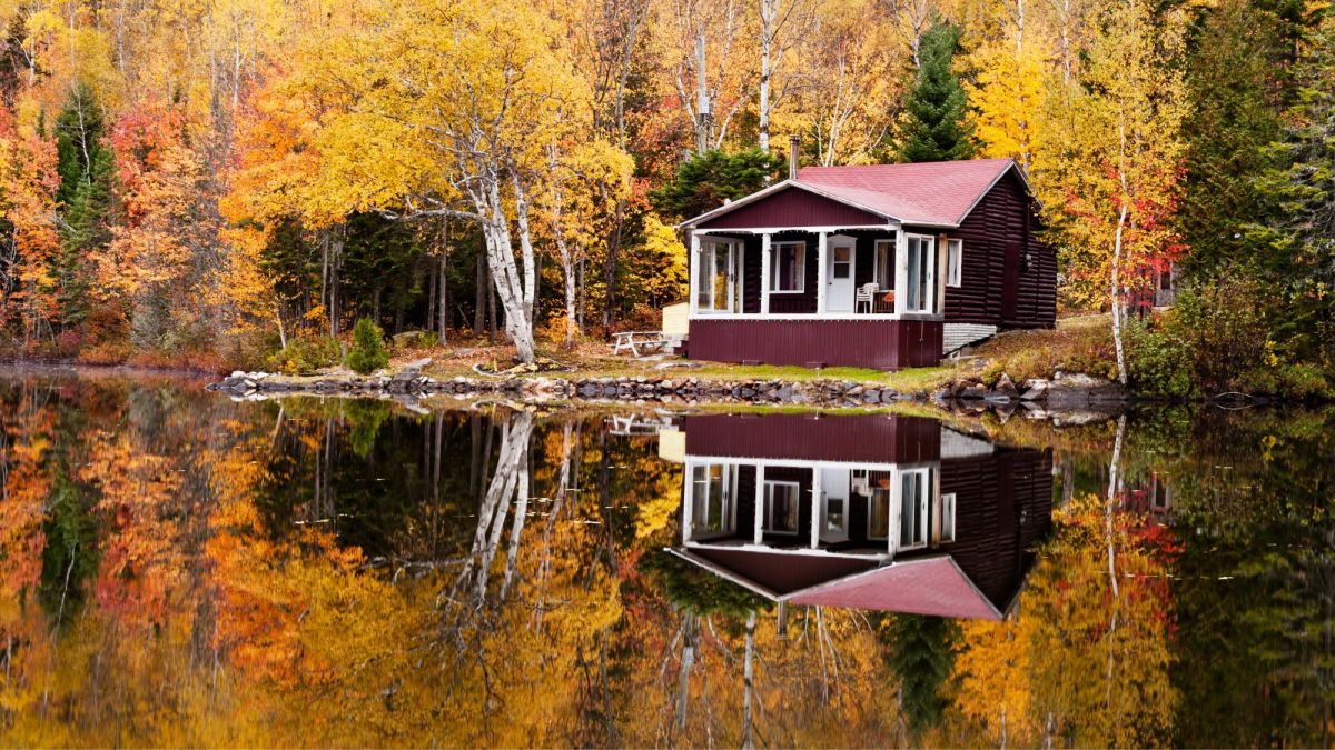 50+ Lake House Names: Charming, Rustic, and Dreamy