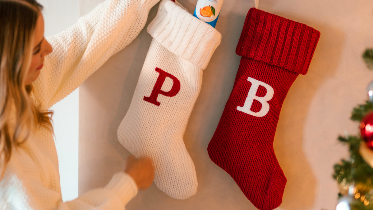 75+ Amazing DIY Christmas Stocking Holder Ideas When You Have No Mantle