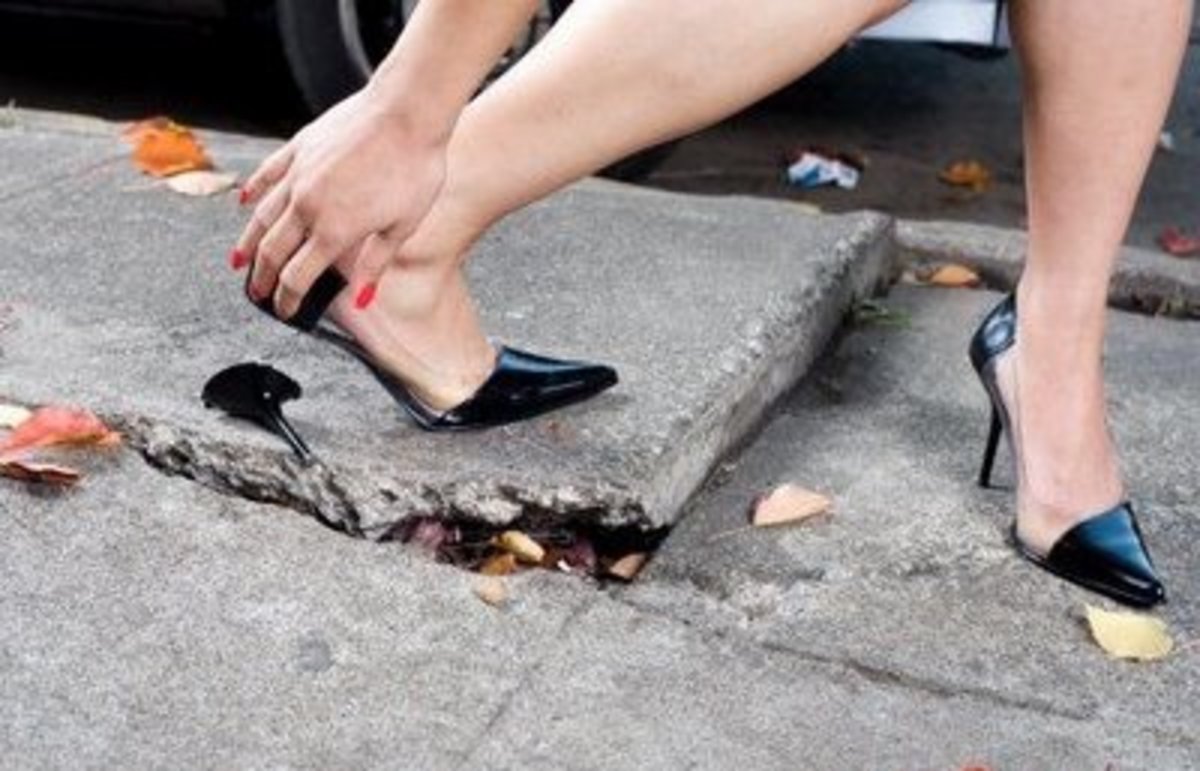 What to Do if You're Wearing High Heels and Your Shoe Heel Breaks