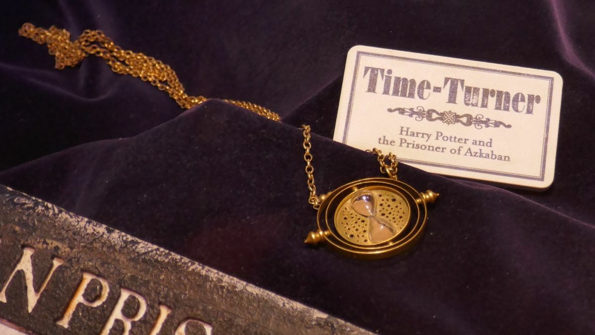 Harry Potter Theory: The Time-Turner Mystery