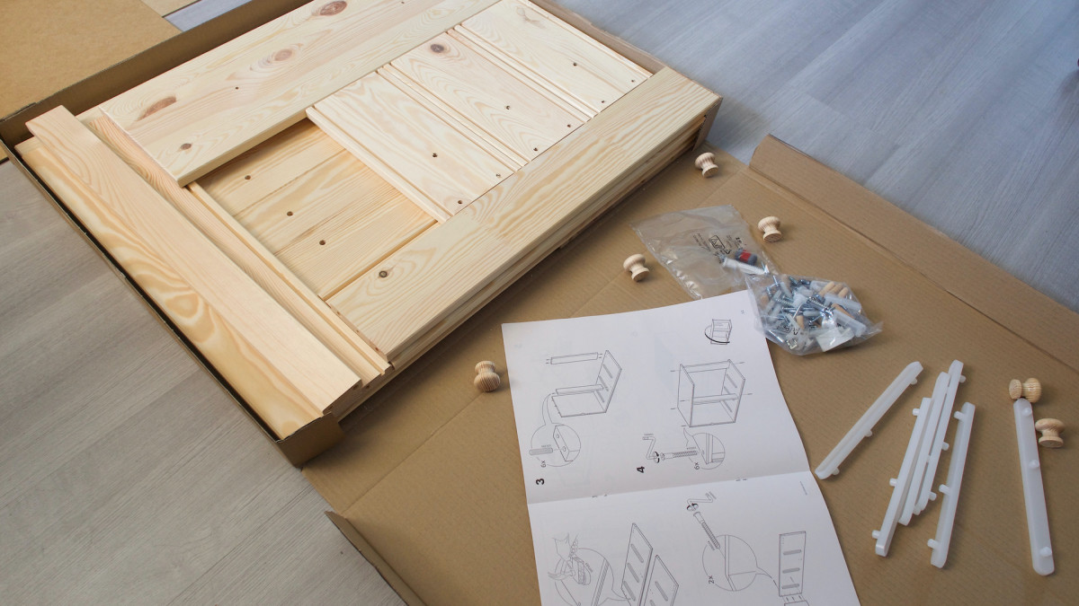 Mom Comes Up With Brilliant IKEA Play Table Hack - WeHaveKids News