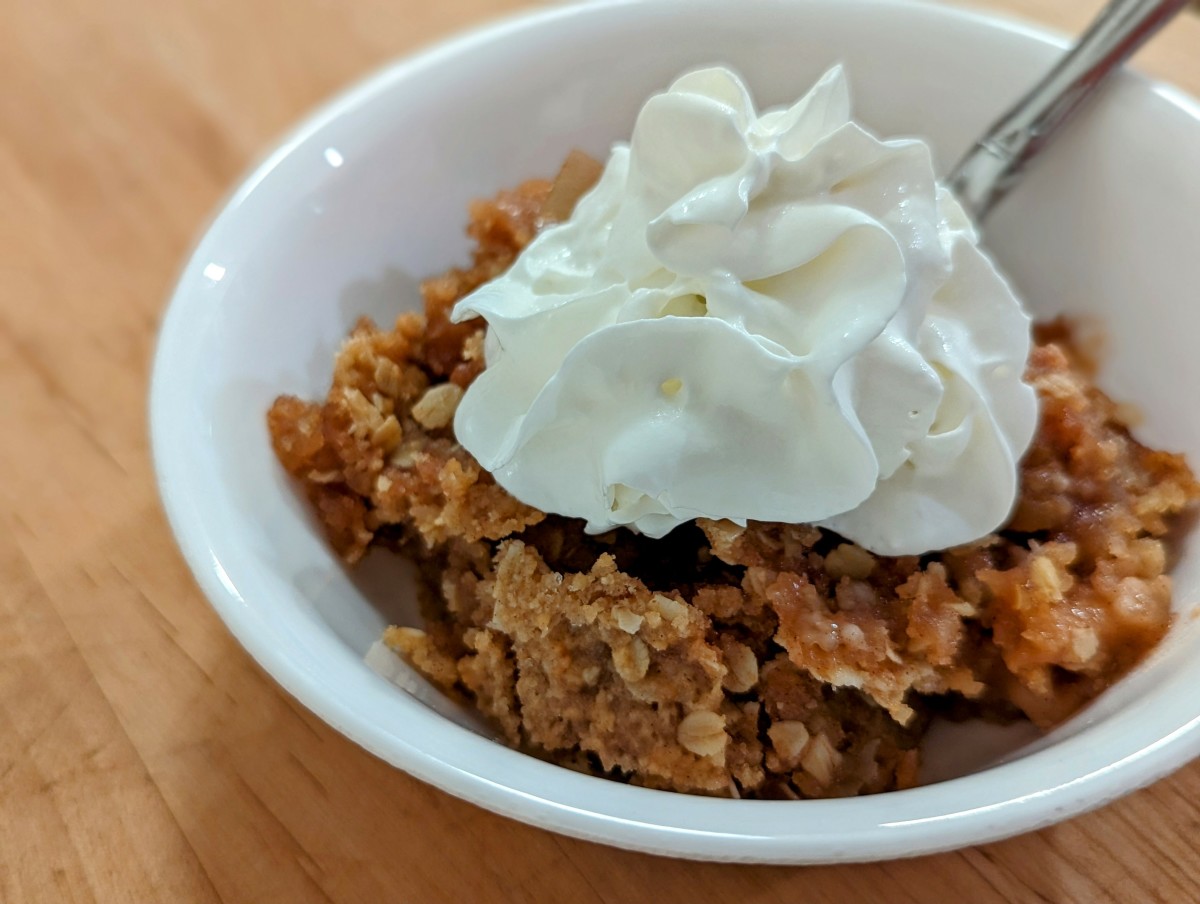 Apple Crisp With Danish Butter Cookie Topping