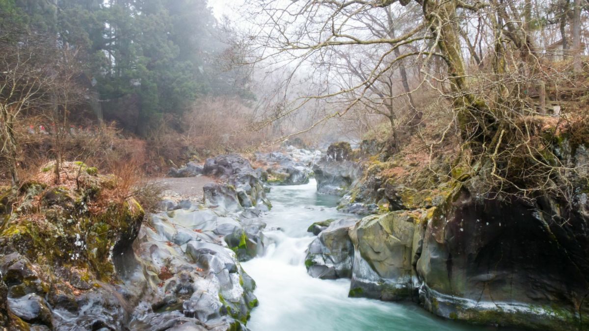 A Guide to Nikko Waterfalls