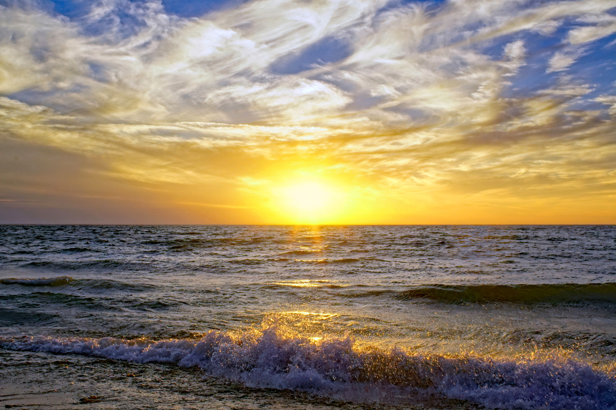 A Tour of Lake Michigan in Photos and Fascinating Facts (Part I) - HubPages