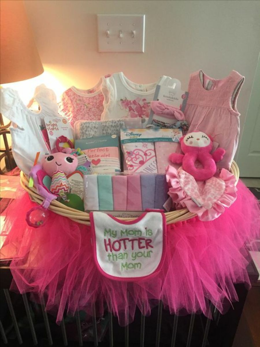 Baby Shower Gift Tutorial: DIY Cupcakesies