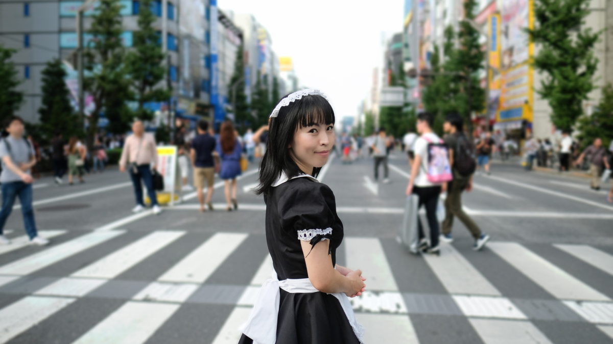 What It's Like to Visit a Maid Cafe in Akihabara, Tokyo