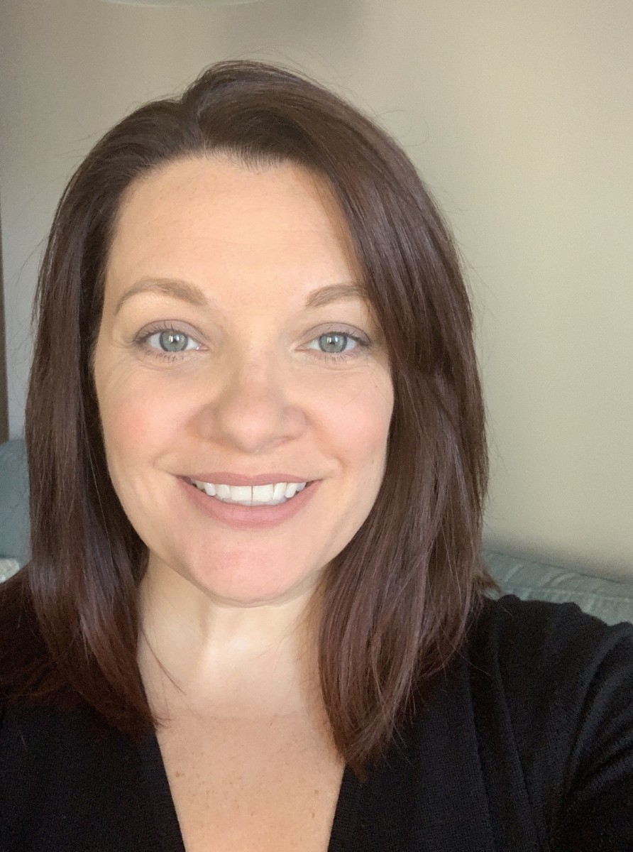 Donna Ferry Keeps a Creative Eye on Seeking a Challenge