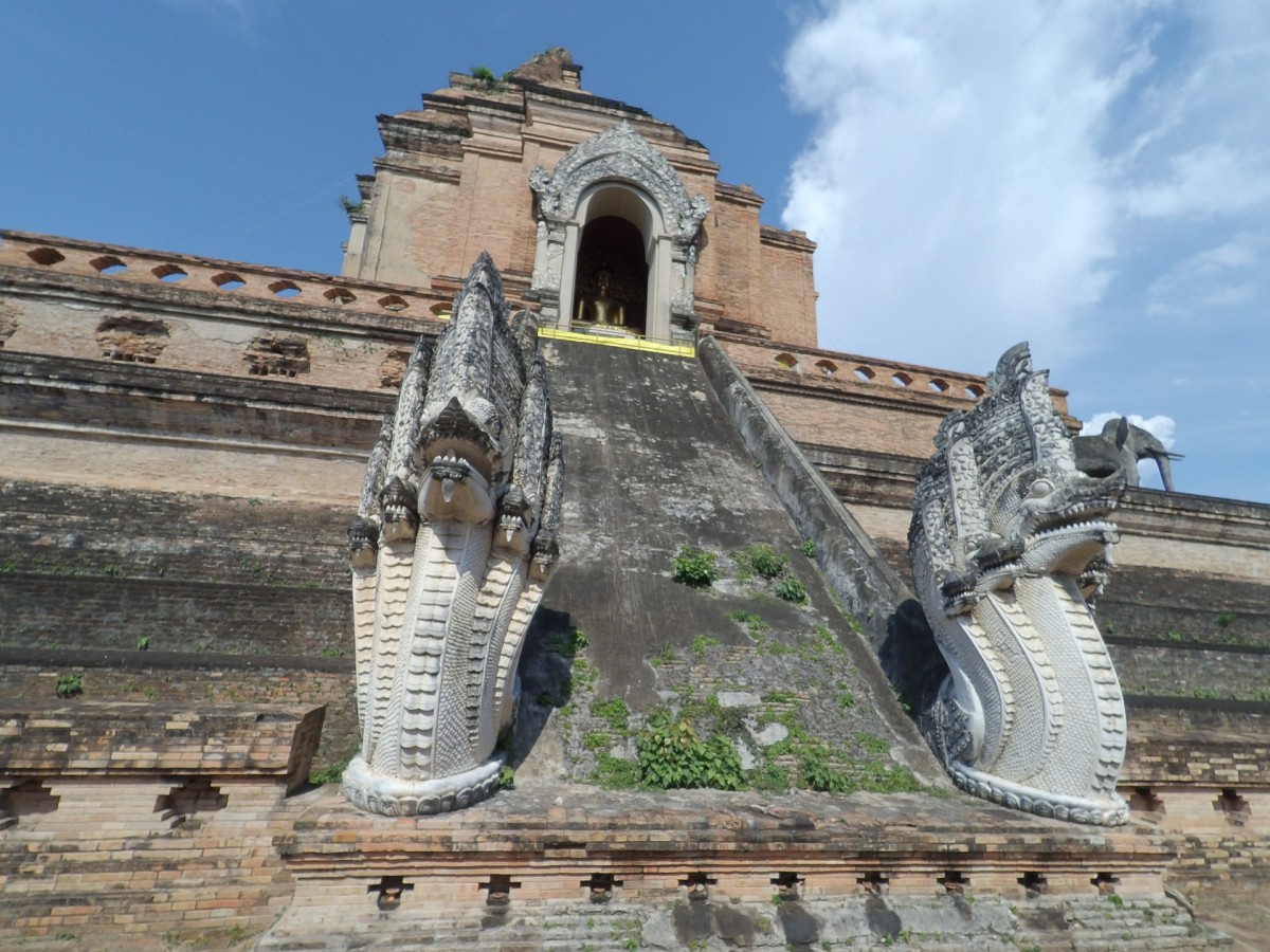 Spend 6 Months in Chiang Mai, Thailand