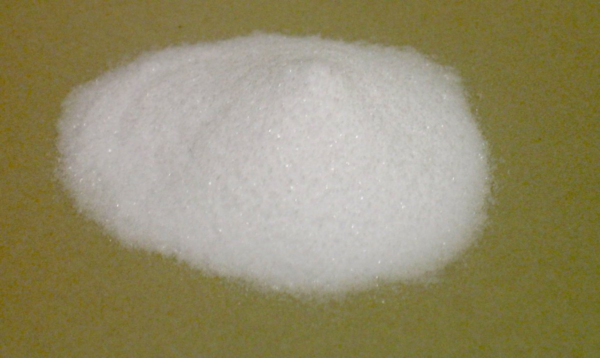 Over Thirty Ways to Use Bicarbonate of Soda (Baking Soda) Around the House