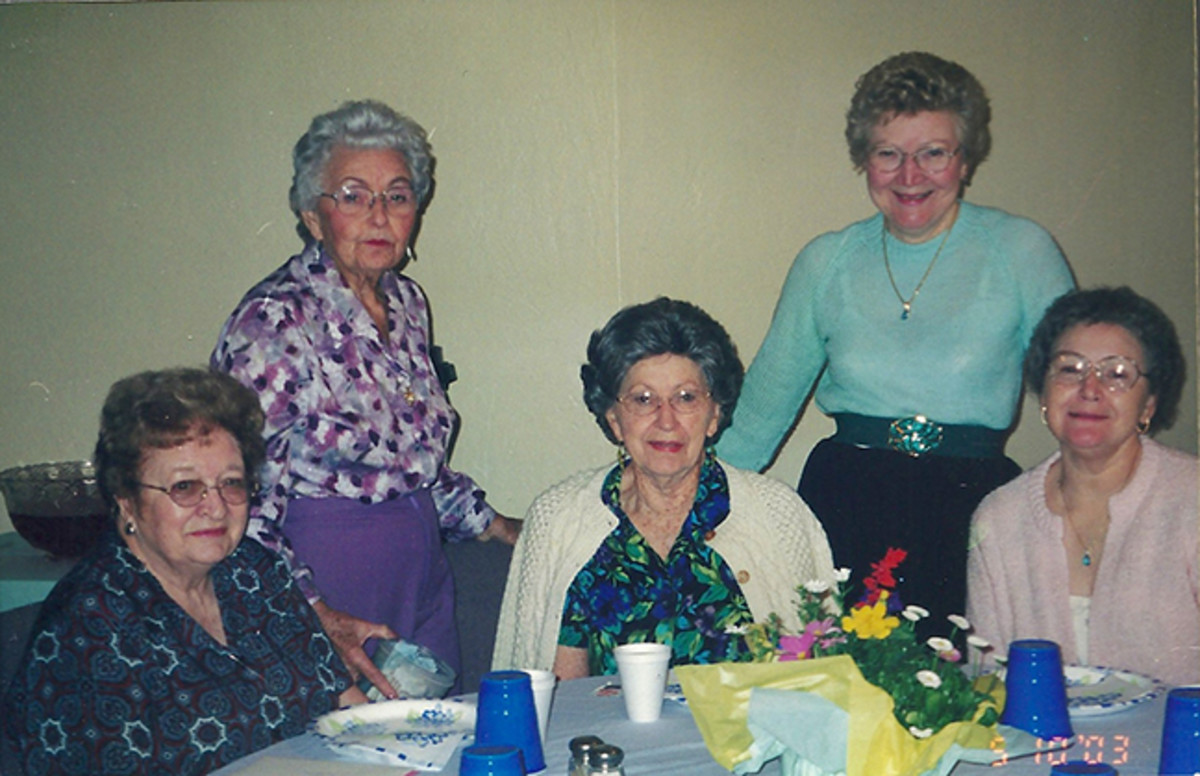 Stories of Sisters - HubPages