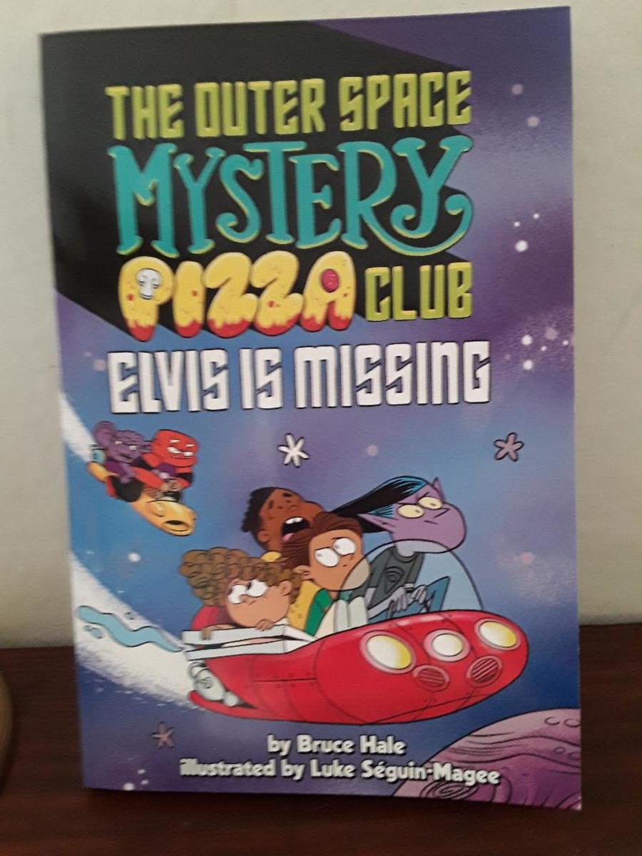 Reading With the Outer Space Mystery Pizza Club With 2 Engaging