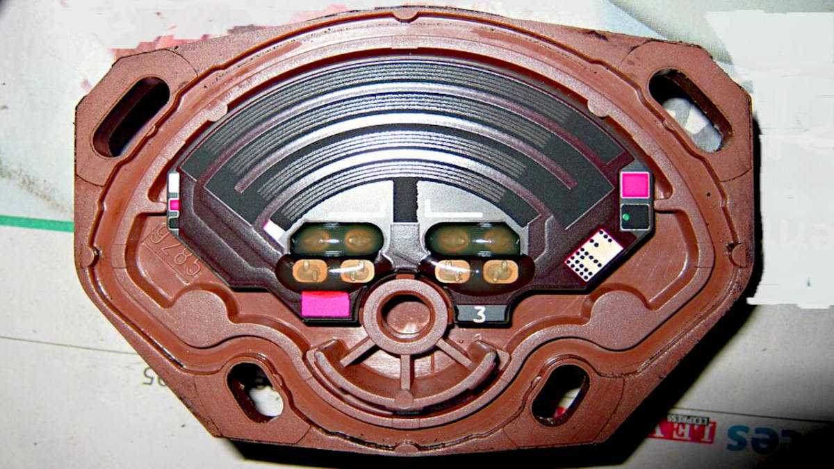 How Do You Know if a Throttle Position Sensor Is Bad?