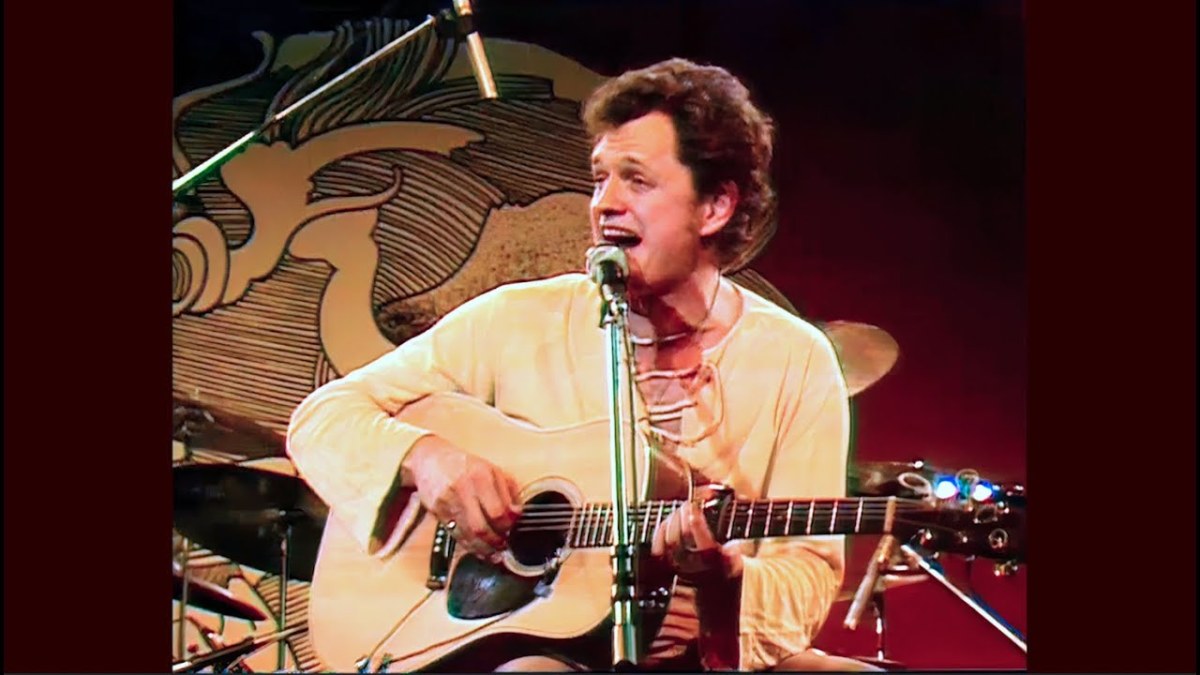 100 Best Songs About Parents Sending You Off
