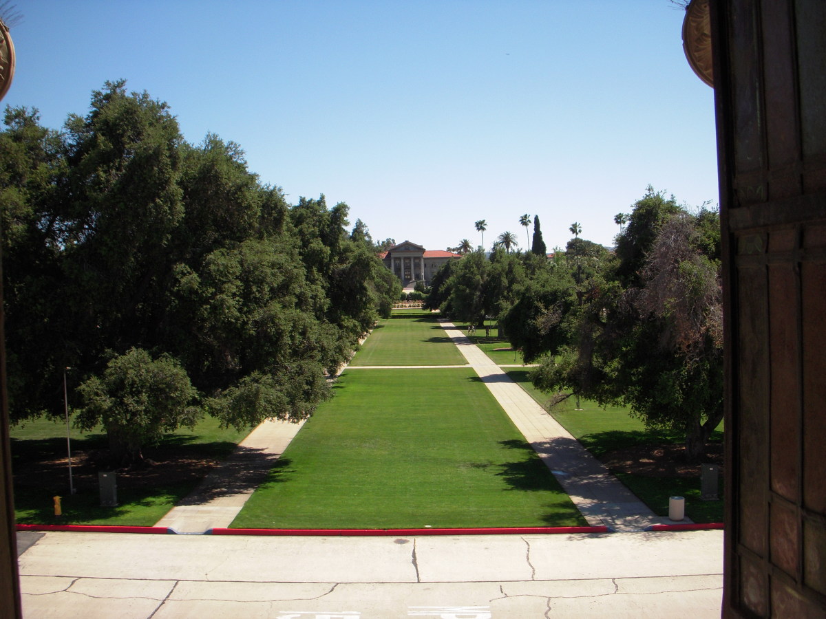 Info for Parents on University of Redlands, CA