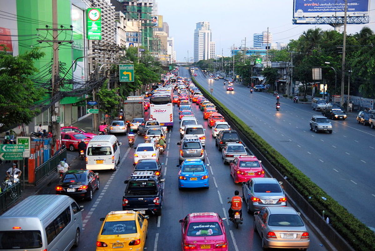 10 Lesser Known Driving Rules