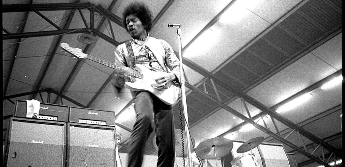 Top 10 Greatest Guitarists