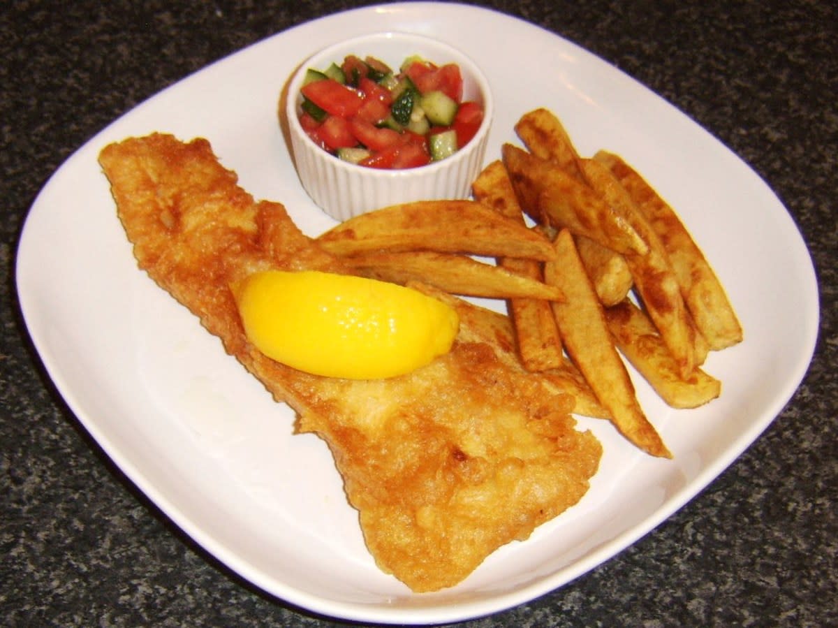 How to Cook Haddock (With Recipes)