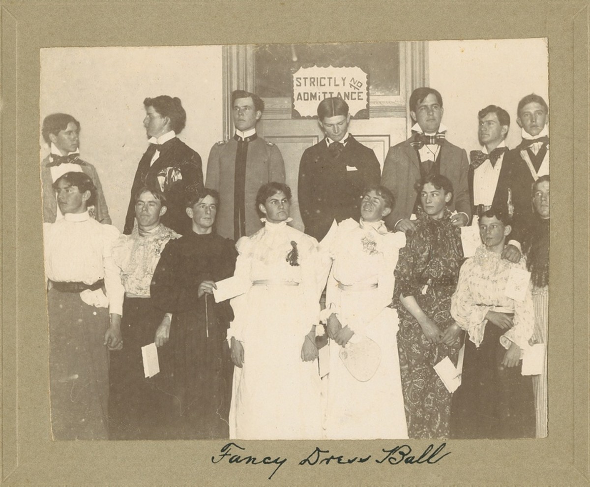 College Slang From the 1900s That Still Sounds Fresh