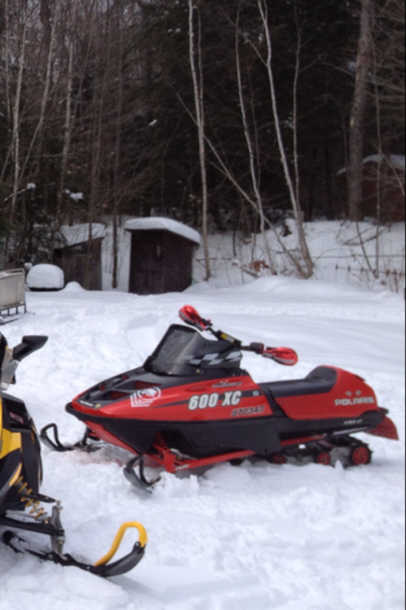 Snowmobile Water Crossing - Sport or Insanity?