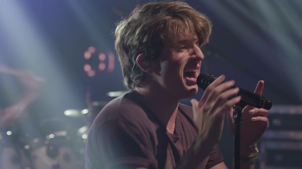 92 Best Songs With 