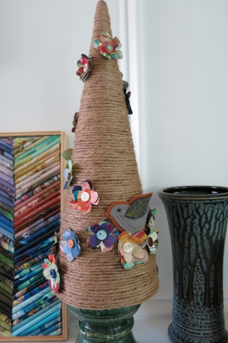 DIY Craft:  Vintage Inspired Handmade Tree with Paper Flowers - Great Idea for Wedding Décor!