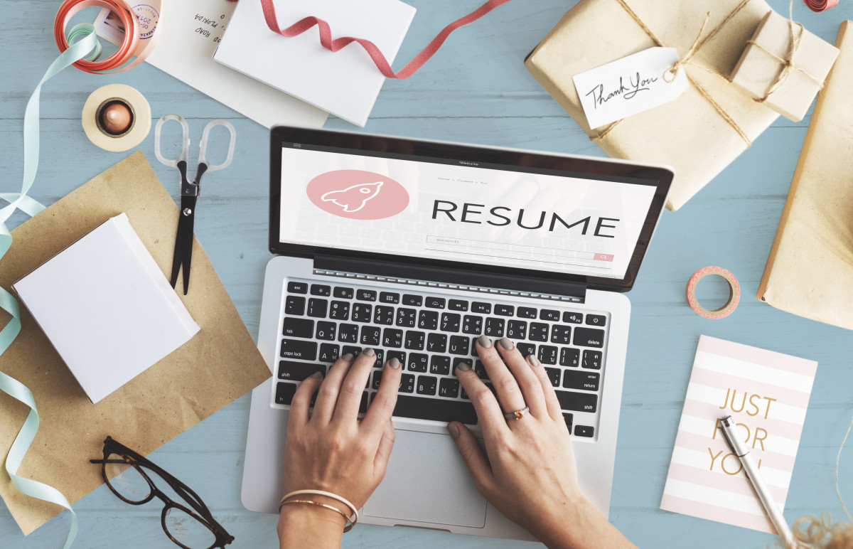 How to Freelance as a Resume Writer