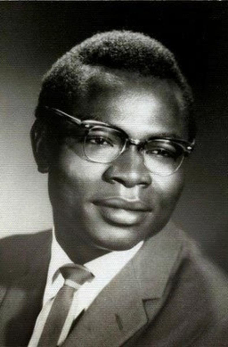 Remembering Barack Obama Senior- Kenyan Econimist Who Sired the 44th President of the United States