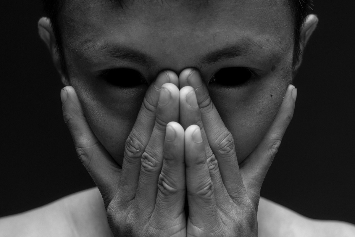Why Ghosting Hurts So Much—and How to Heal Without Closure