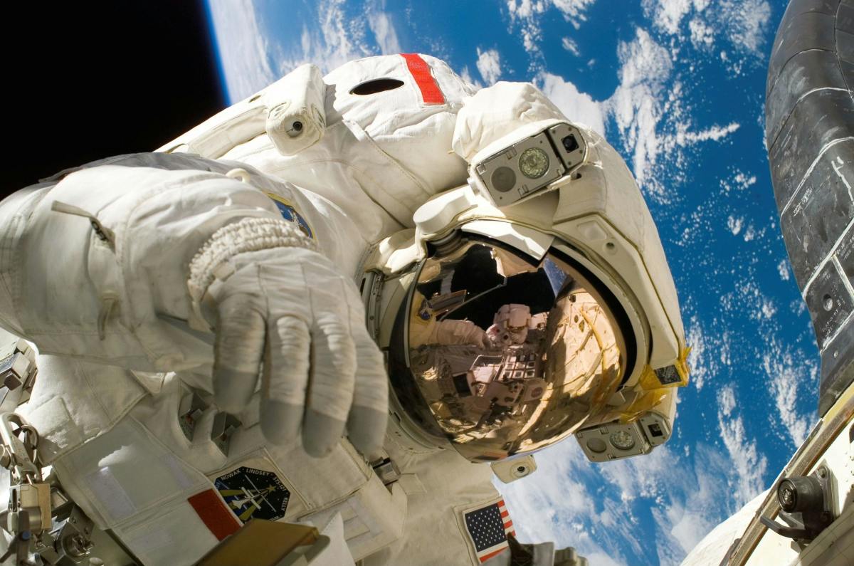 145 Songs About Stars, Planets, and Space