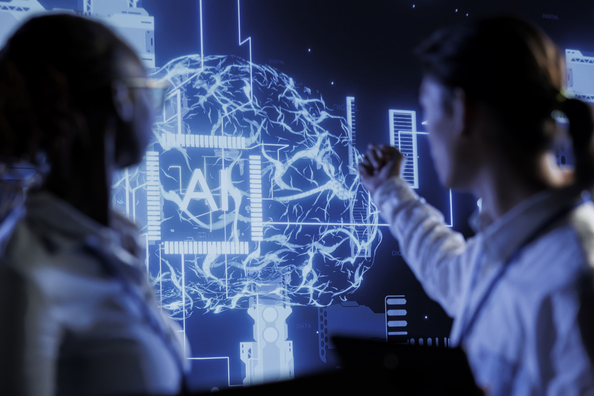 Boost Your Career With These 5 Leading Online AI Courses