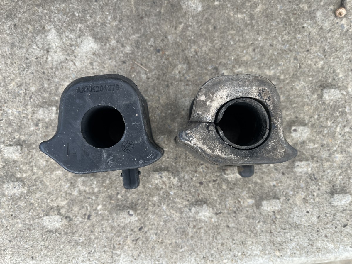 How to Replace the Front Sway Bar Bushings On a Gen 3 (2005-2012) Toyota RAV4