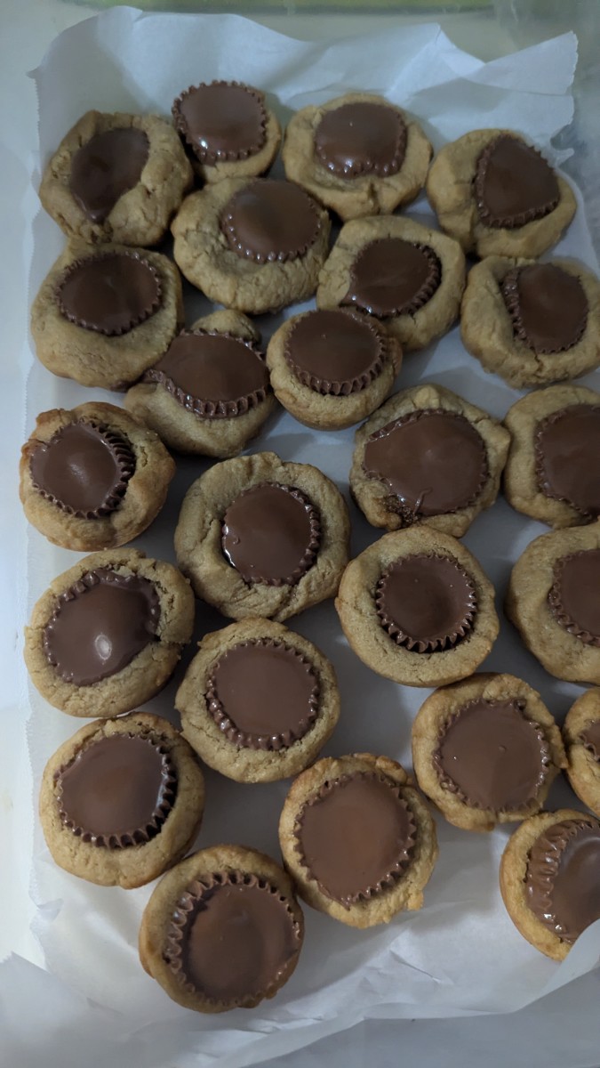 Reeses Peanut Butter Cup Filled Cookies